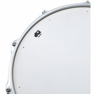 DW Сатиновое масло 14"x05" Малый барабан DW Satin Oil 14"x05" Snare