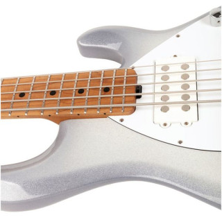 Музыкальный человек Скат 5 Sp HH Снежная ночь Music Man Stingray 5 Sp HH Snowy Night