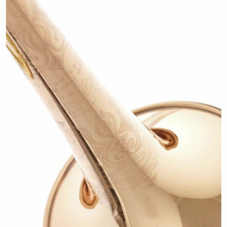 Bach LR19043B лакированная Bb-труба Bach LR19043B lacquered Bb- Trumpet