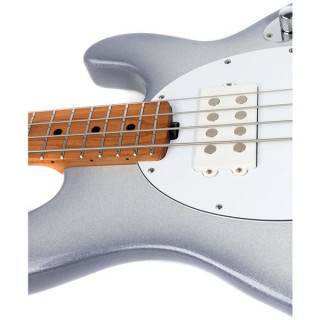 Музыкальный человек Скат 4 Sp HH Снежная ночь Music Man Stingray 4 Sp HH Snowy Night