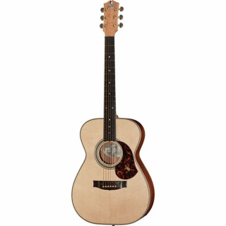 Maton EBG808A с корпусом Maton EBG808A w/ Case