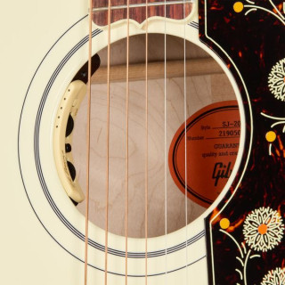 Gibson SJ-200 Standard Классический Белый Gibson SJ-200 Standard Classic White