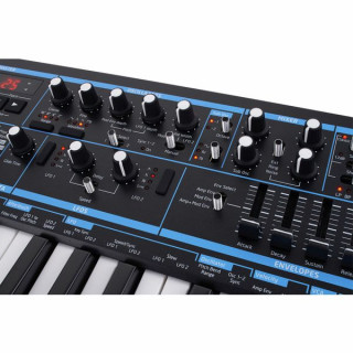 Синтезатор Novation Bass Station II Novation Bass Station II