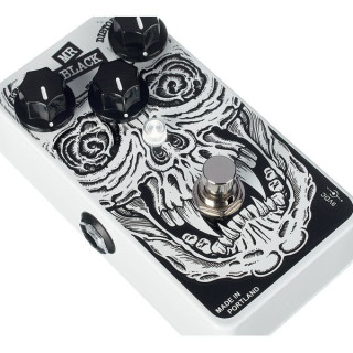 Педаль эффектов Mr. Black Pedals White Widow Distortion Mr. Black Pedals White Widow Distortion