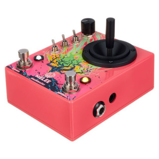 Рукопашная схватка с моржом Walrus Audio Melee