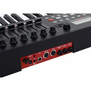 MIDI-клавиатура AKAI Professional MPK 261