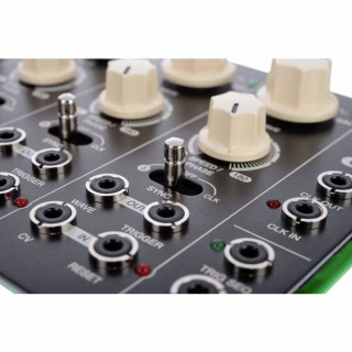 Eurorack модуль Vermona Modular fourMulator Vermona Modular fourMulator