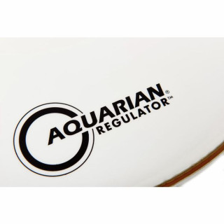 Пластик для бас-барабана Aquarian 22" Regulator White Bass Drum Aquarian 22" Regulator White Bass Drum