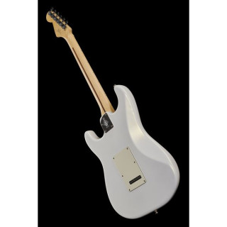 Крыло Juanes Strat MN HSS LW Fender Juanes Strat MN HSS LW