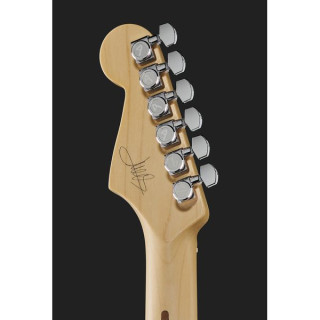 Крыло Juanes Strat MN HSS LW Fender Juanes Strat MN HSS LW