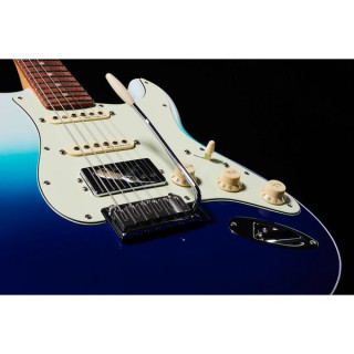 Электрогитара Fender Player Plus Strat HSS BLB Fender Player Plus Strat HSS BLB