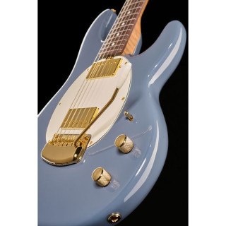 Музыкант Stingray II Кори Вонг Модель CB Music Man Stingray II Cory Wong Model CB