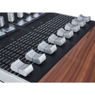 Контроллер MakePro X XTEND-B10-8MF xTend Controller MakePro X XTEND-B10-8MF xTend Controller