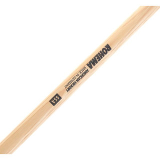 Покрытие лаком Rohema 55A из ореха гикори Rohema 55A Hickory lacquer finish