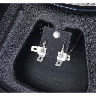 Eminence DV-77 Мик Томсон 16 Ом Eminence DV-77 Mick Thomson 16 Ohms