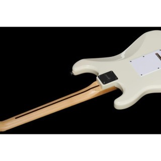 Стратегия сродства Сквайра к множеству ПОТОКОВ Набор №538742 Squier Affinity Strat MN OW Bundle №538742