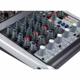 Микшер Behringer Xenyx QX602MP3 Behringer Xenyx QX602MP3