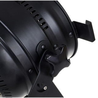 Stairville Retro Flat Par 18x12 Вт RGB WW Stairville Retro Flat Par 18x12W RGB WW