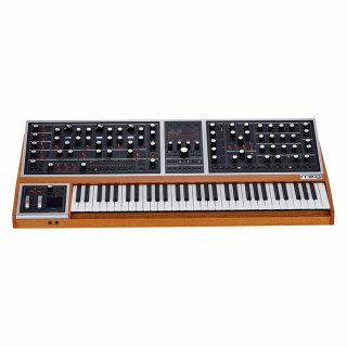 Moog One - комплект из 16 футляров Moog One - 16 Case Bundle