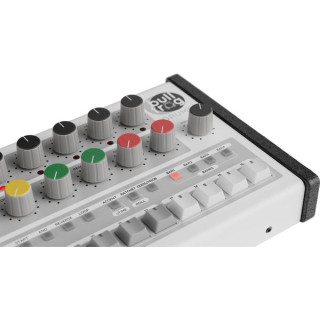 Эрика Синз Буллф rog Барабаны Erica Synths Bullfrog Drums
