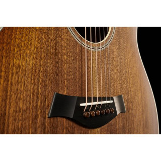 Taylor Custom #31 Гр. Orch. D.S.Burst Taylor Custom #31 Gr. Orch. D.S.Burst