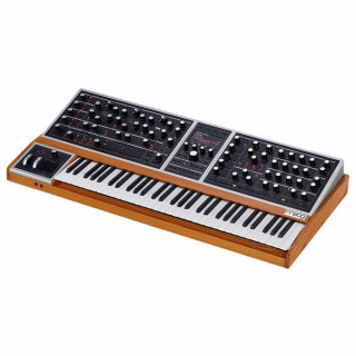 Муг Один - 16 Moog One - 16