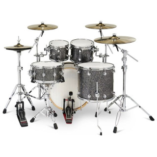 DW DWe E33 Набор ударных Black Galaxy DW DWe E33 Drum Kit Black Galaxy