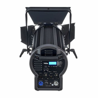 Светодиодный театральный прожектор Varytec 250 MZ 3200K Varytec LED Theater Spot 250 MZ 3200K