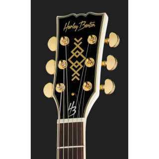 Harley Benton DC-Custom II белый Набор №598347 Harley Benton DC-Custom II White Bundle №598347