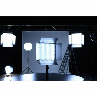 Двухсветовая видеопанель Varytec VP-1 DMX Varytec VP-1 DMX Video BiLight Panel