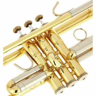 Bach 18072 Bb-Trumpet Bach 18072 Bb-Trumpet