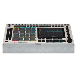 AKAI Professional MPC Live III Ретро AKAI Professional MPC Live III Retro