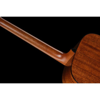 Мартин Гитара D-18 Молли Татл Martin Guitar D-18 Molly Tuttle