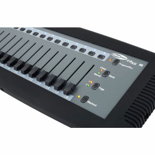 Световой контроллер Showtec Easy 16 DMX controller Showtec Easy 16 DMX controller
