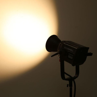 Прожектор Soonwell G900 Bi Color Spot Light LED Soonwell G900 Bi Color Spot Light LED