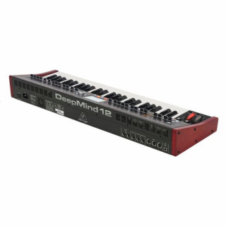 Behringer DeepMind 12 Behringer DeepMind 12