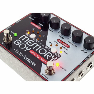 Педаль эффектов Electro Harmonix Deluxe Memory Boy Electro Harmonix Deluxe Memory Boy