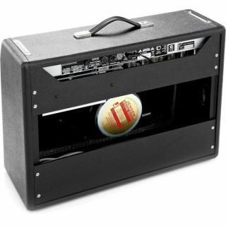 Усилитель для электрогитары Fender 65 Deluxe Reverb Fender 65 Deluxe Reverb