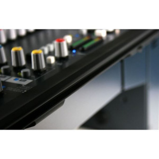 Аллен и Хит WZ4 14:4:2 Allen & Heath WZ4 14:4:2