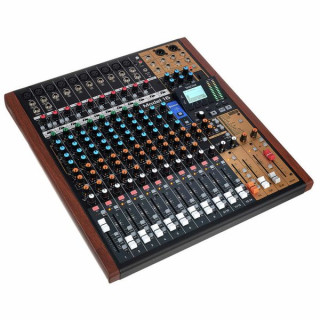Модель Tascam 16 Tascam Model 16